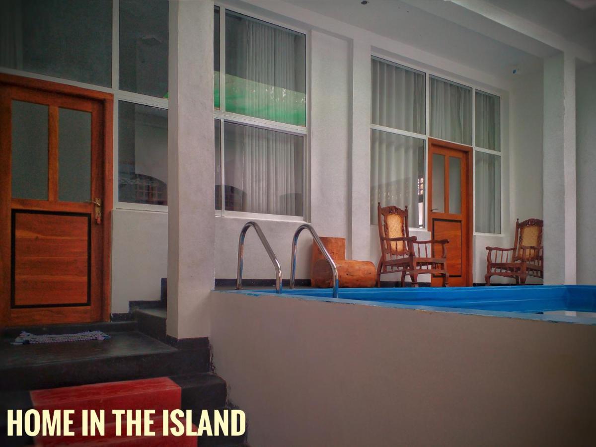 Home In The Island Тангале Екстериор снимка